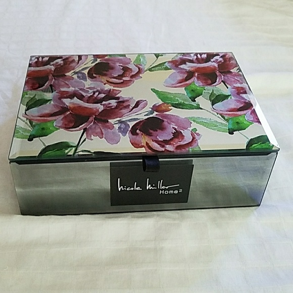 Nicole Miller Other - Nicole Miller Home Glass Decorative Box